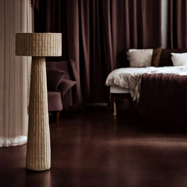 Mio - Floor Lamp - Natural