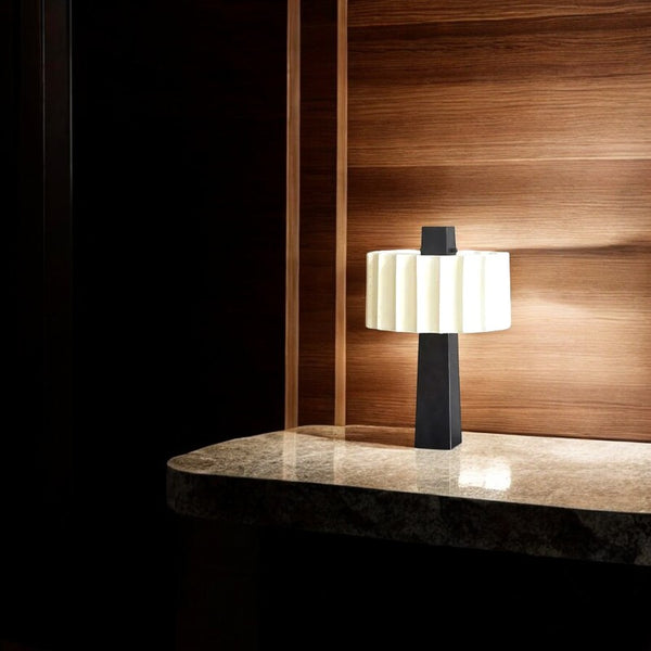 Matteo Table Lamp - Natural & Black