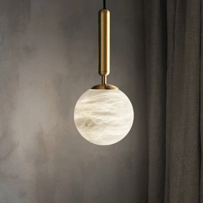 Mia - Pendant - Alabaster & Gold